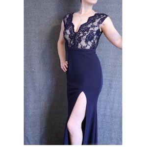 Maniju Formal Dress with Split Size M